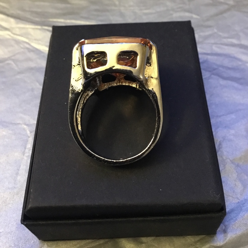 Silver And Orange Topaz Ring - image 4